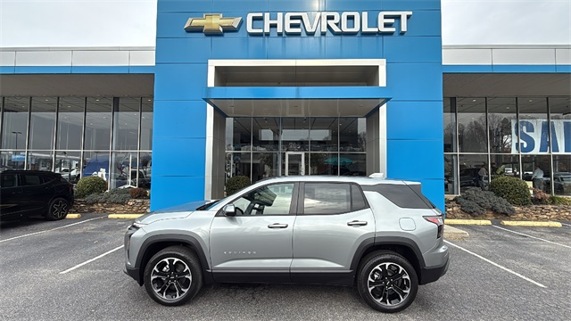 new 2026 Chevrolet Equinox car, priced at $33,095