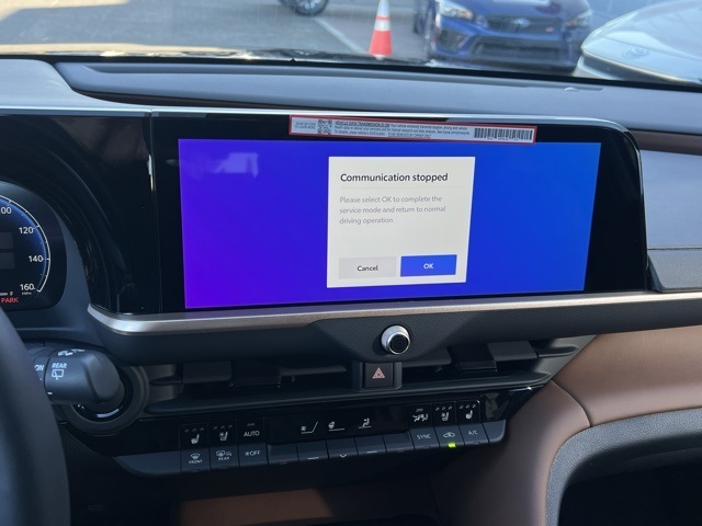 new 2025 Toyota Crown Signia car