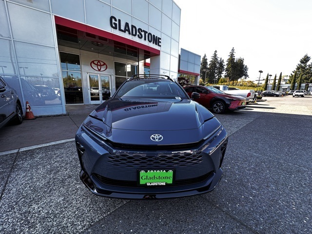 new 2025 Toyota Crown Signia car