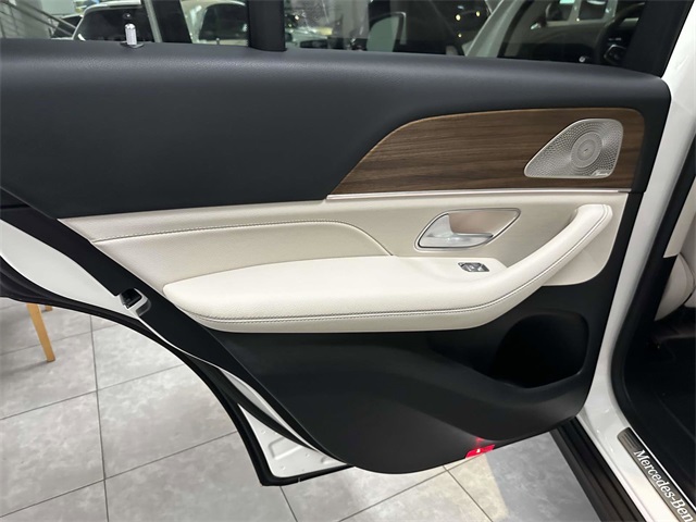 used 2022 Mercedes-Benz GLE car, priced at $46,597