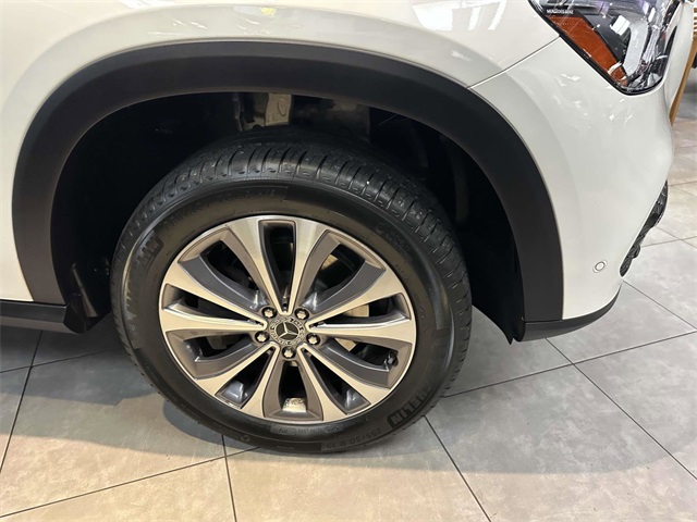 used 2022 Mercedes-Benz GLE car, priced at $46,597