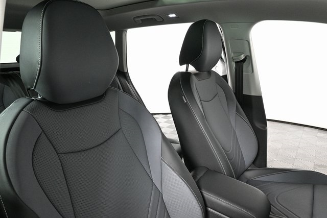 new 2025 Volkswagen Tiguan car, priced at $37,545