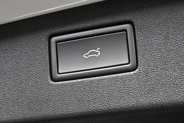 new 2025 Volkswagen Tiguan car, priced at $37,545