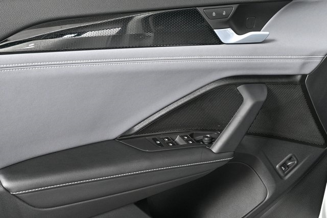 new 2025 Volkswagen Tiguan car, priced at $37,545