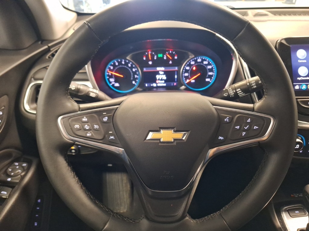 used 2023 Chevrolet Equinox car, priced at $27,207
