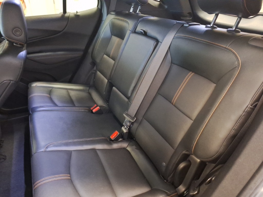 used 2023 Chevrolet Equinox car, priced at $27,207