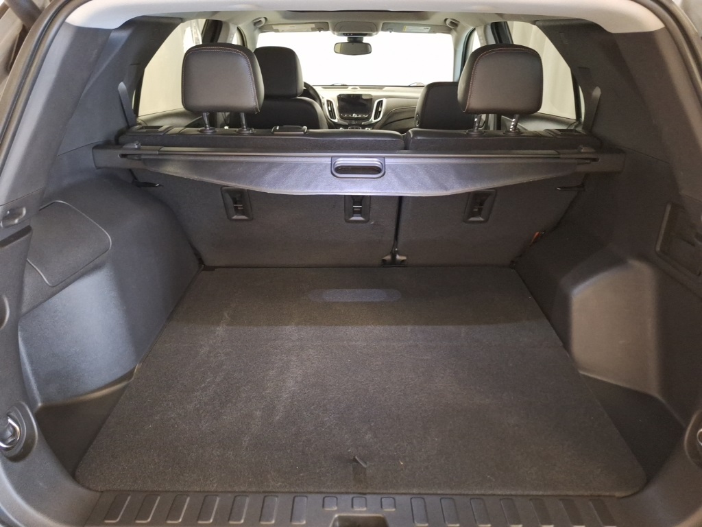 used 2023 Chevrolet Equinox car, priced at $27,207