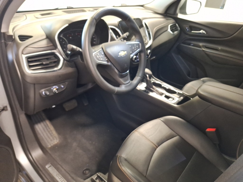 used 2023 Chevrolet Equinox car, priced at $27,207
