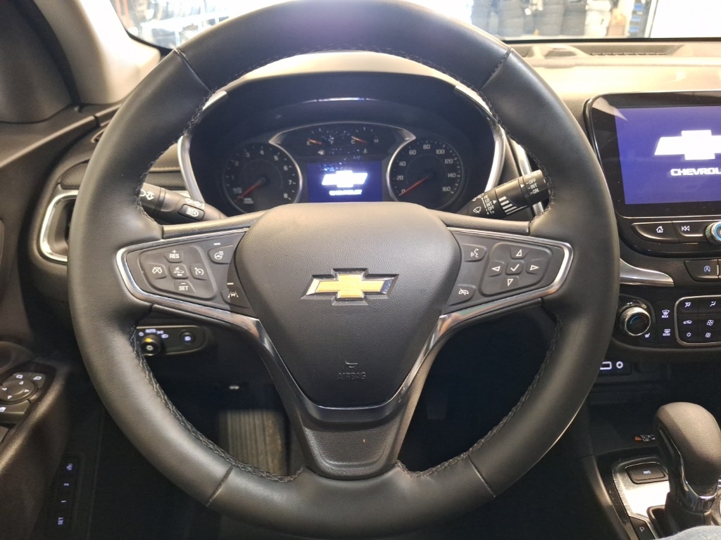 used 2023 Chevrolet Equinox car, priced at $27,207