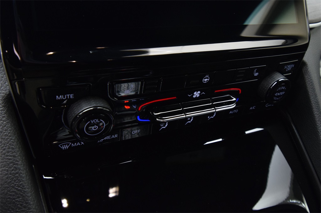 new 2025 Jeep Grand Cherokee car, priced at $55,433