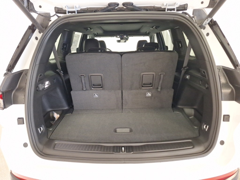 new 2025 Jeep Grand Cherokee L car, priced at $48,999