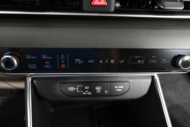 new 2025 Kia Carnival car, priced at $40,734