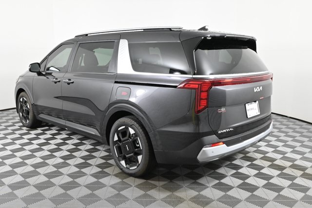 new 2025 Kia Carnival car, priced at $40,734