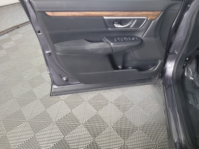 used 2022 Honda CR-V car, priced at $27,995