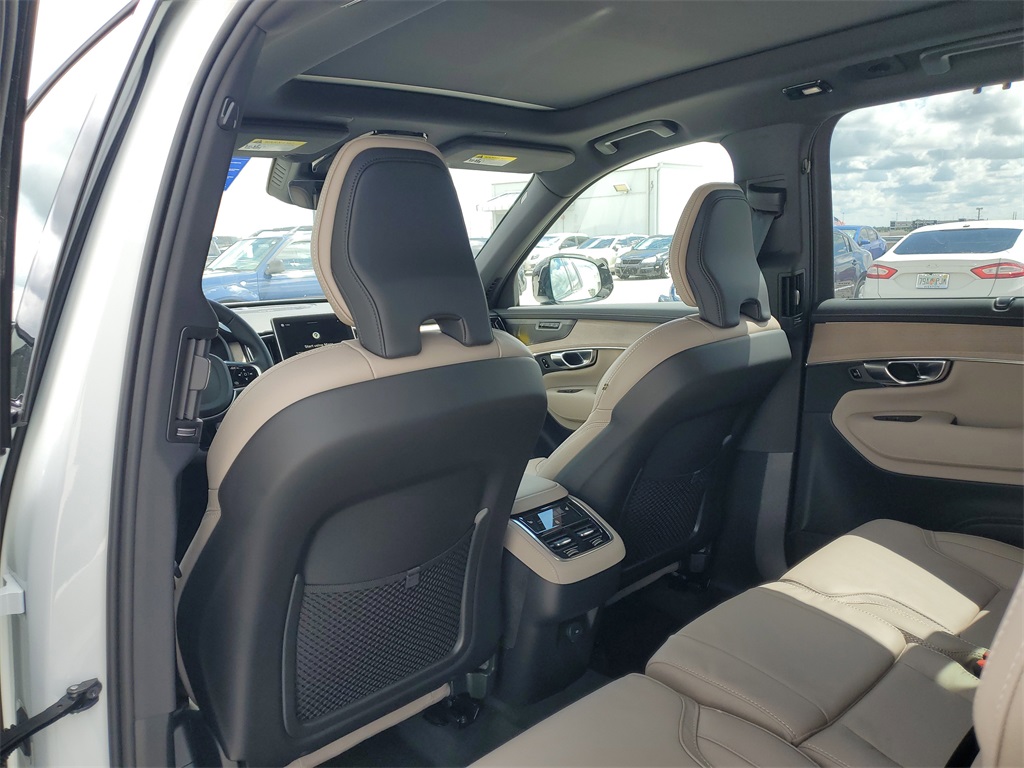 new 2026 Volvo XC90 car, priced at $73,455