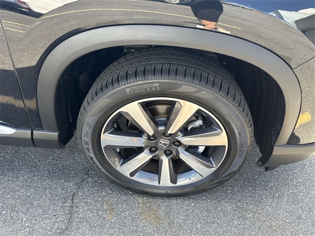 used 2023 Honda Pilot car, priced at $42,469
