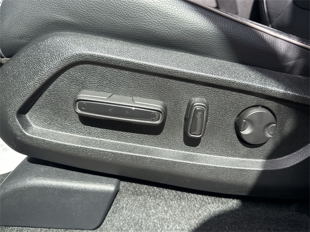used 2023 Honda Pilot car, priced at $42,469