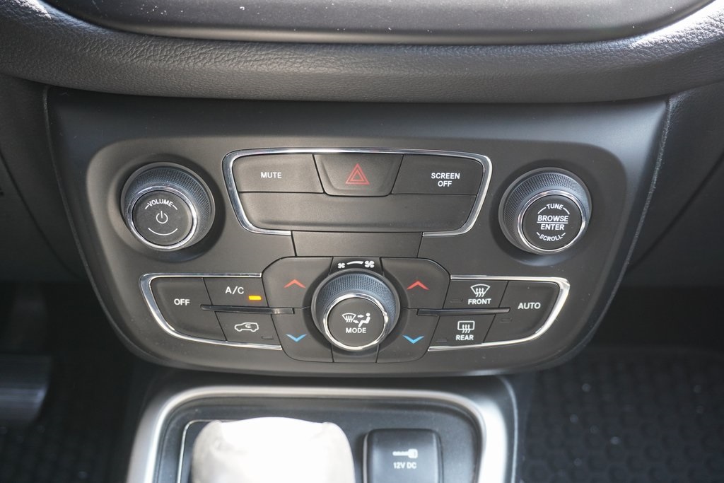 used 2018 Jeep Compass car, priced at $10,000