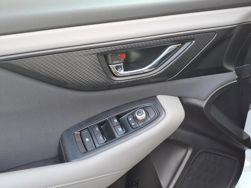 new 2025 Subaru Outback car