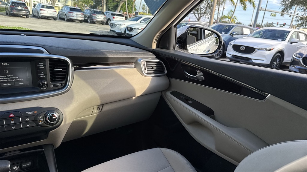 used 2019 Kia Sorento car, priced at $12,694
