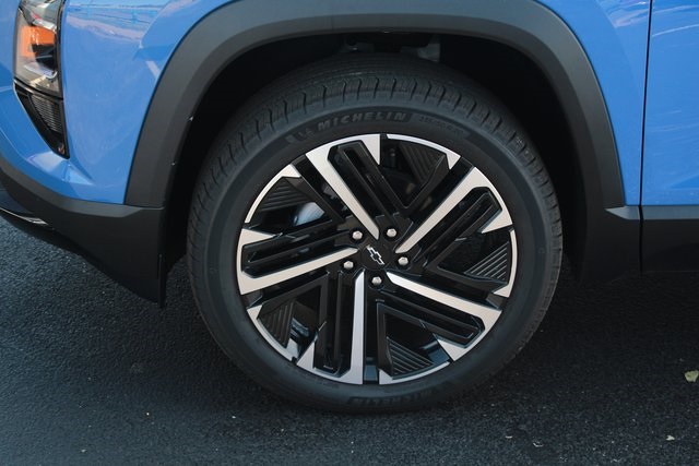 new 2026 Chevrolet Equinox car, priced at $37,210