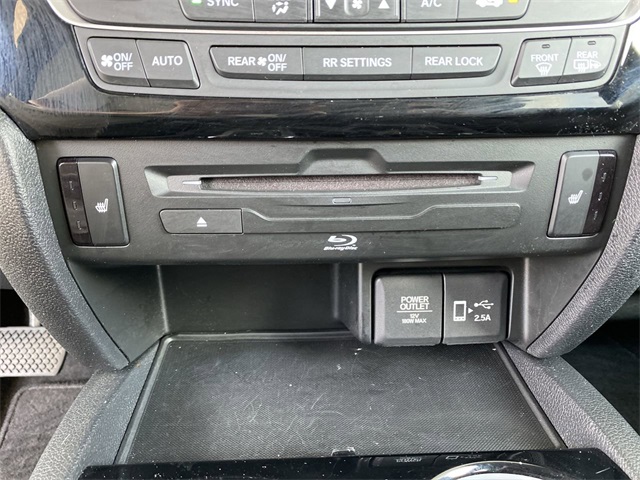 used 2020 Honda Pilot car, priced at $29,982
