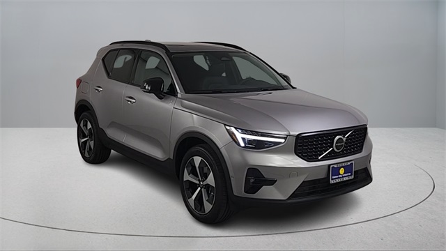 used 2026 Volvo XC40 car, priced at $50,375