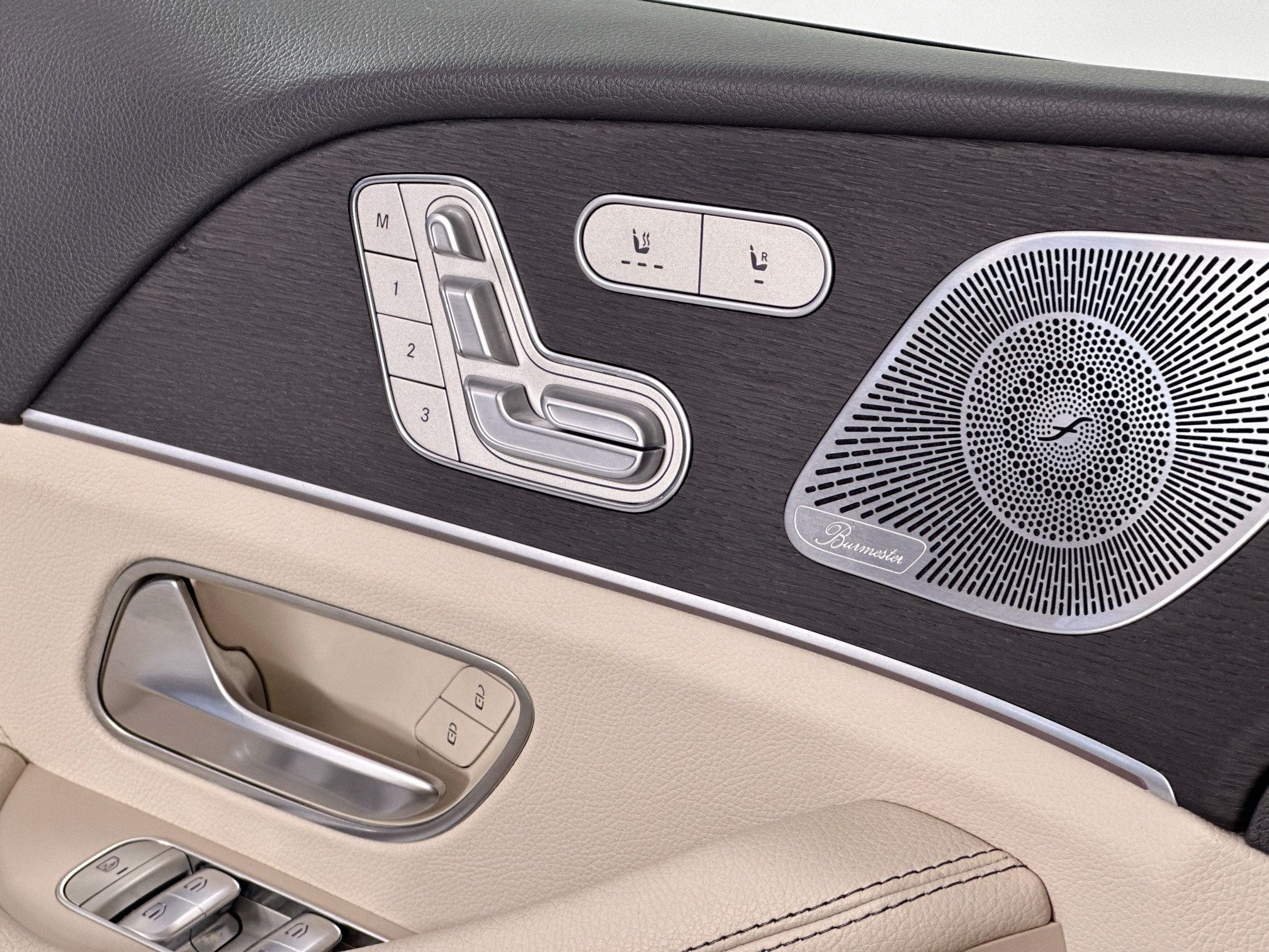 used 2020 Mercedes-Benz GLE car, priced at $36,995