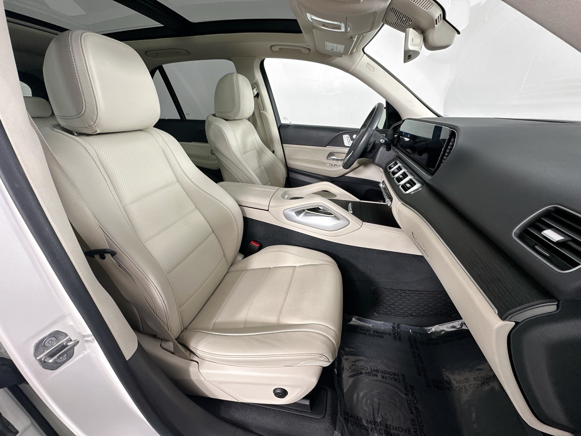 used 2020 Mercedes-Benz GLE car, priced at $36,995