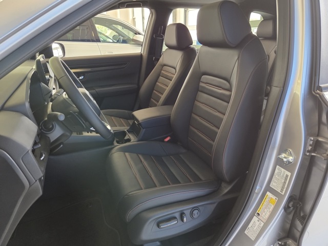 new 2026 Honda CR-V Hybrid car, priced at $41,675