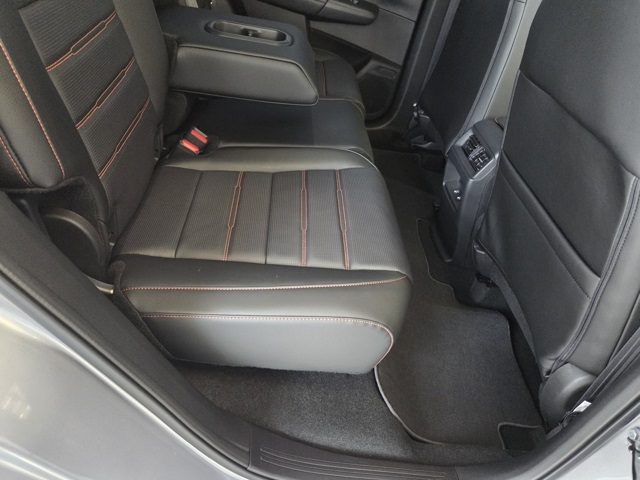 new 2026 Honda CR-V Hybrid car, priced at $41,675