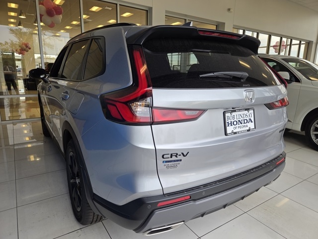new 2026 Honda CR-V Hybrid car, priced at $41,675