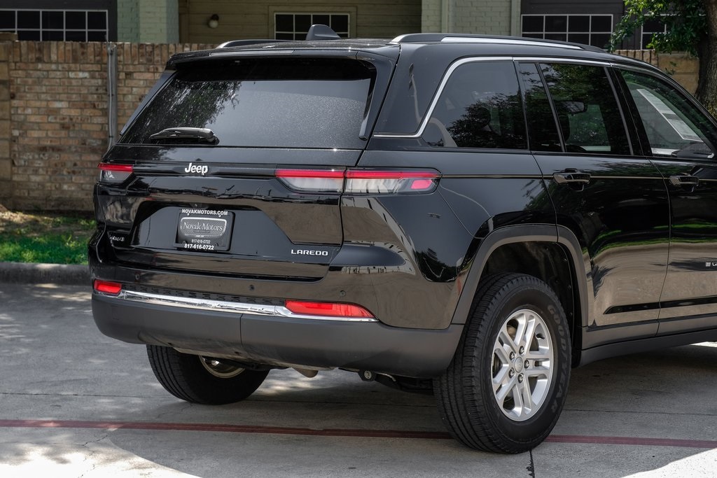 used 2022 Jeep Grand Cherokee car, priced at $28,998