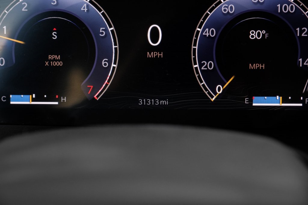 used 2022 Jeep Grand Cherokee car, priced at $28,998