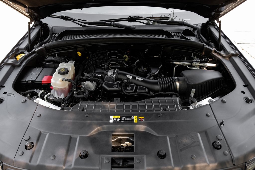used 2022 Jeep Grand Cherokee car, priced at $28,998