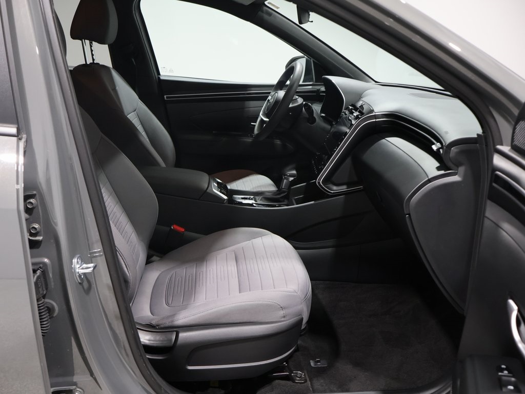 used 2024 Hyundai Santa Cruz car, priced at $27,500