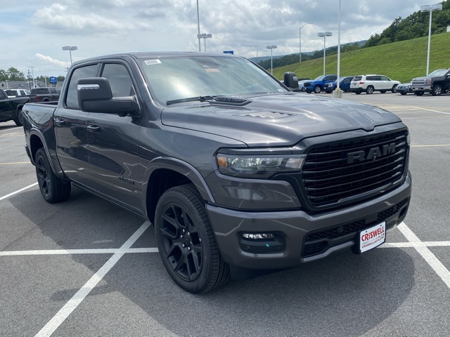 new 2025 Ram 1500 car, priced at $62,372