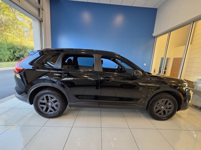 new 2026 Honda CR-V Hybrid car, priced at $40,250