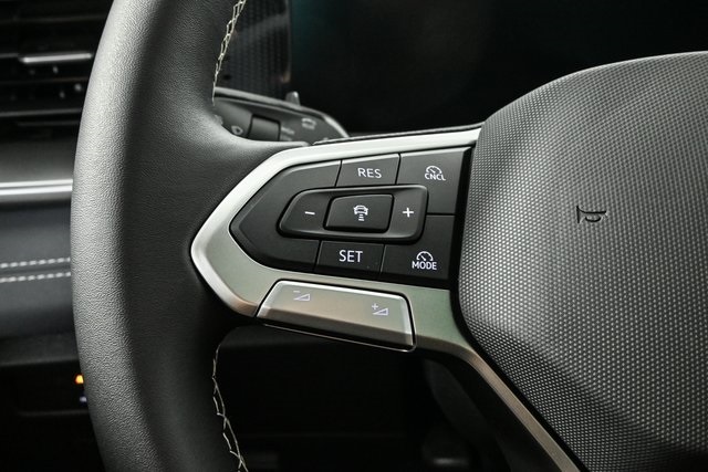 new 2025 Volkswagen Tiguan car, priced at $39,166