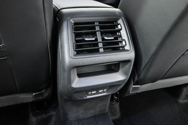 new 2025 Volkswagen Tiguan car, priced at $39,166