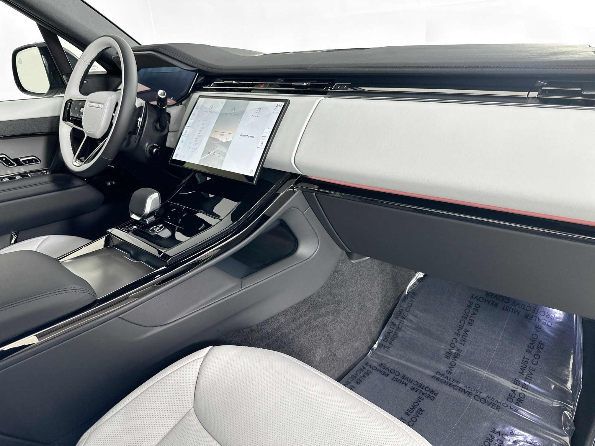 new 2025 Land Rover Range Rover Sport car, priced at $101,655