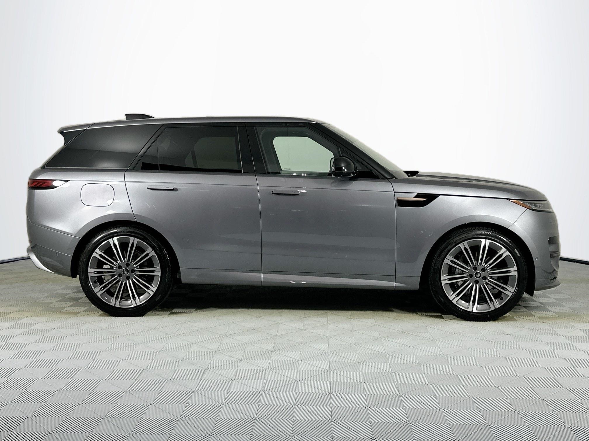 new 2025 Land Rover Range Rover Sport car, priced at $101,655