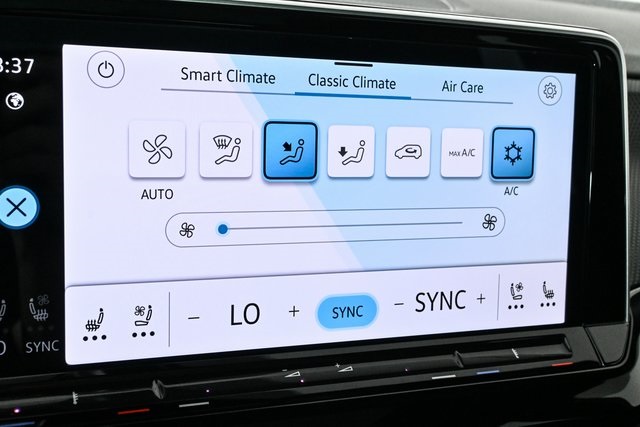 new 2025 Volkswagen Atlas Cross Sport car, priced at $51,143