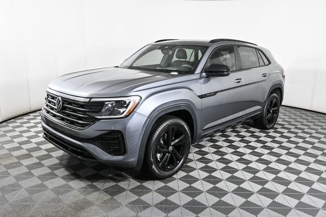 new 2025 Volkswagen Atlas Cross Sport car, priced at $51,143