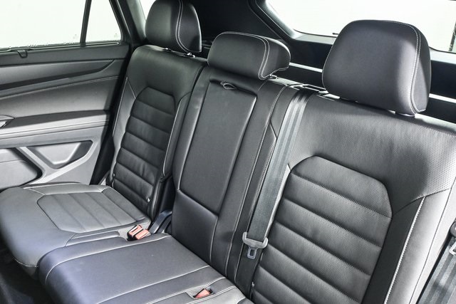 new 2025 Volkswagen Atlas Cross Sport car, priced at $51,143