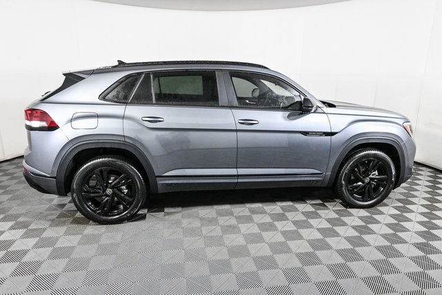 new 2025 Volkswagen Atlas Cross Sport car, priced at $51,143