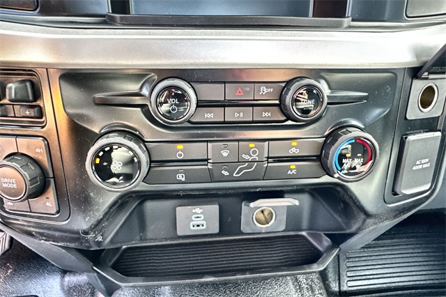 new 2025 Ford F-250SD car, priced at $52,344