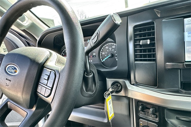 new 2025 Ford F-250SD car, priced at $52,344