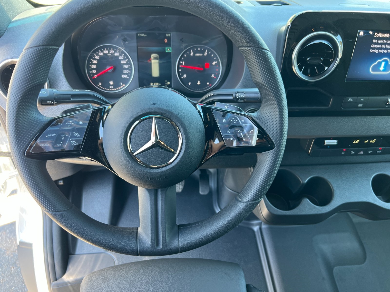 new 2025 Mercedes-Benz Sprinter 2500 car