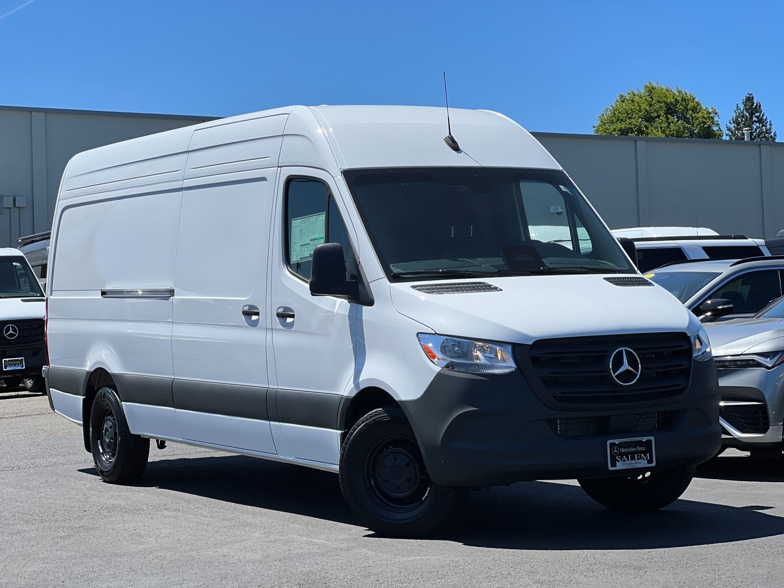 new 2025 Mercedes-Benz Sprinter 2500 car